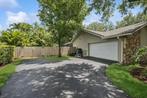 7935 SW 155th Street Palmetto Bay FL 33157