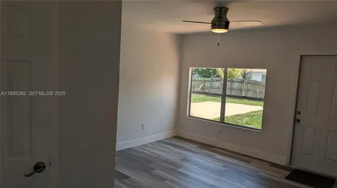 3601 N 72nd Avenue Hollywood FL 33024