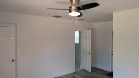 3601 N 72nd Avenue Hollywood FL 33024