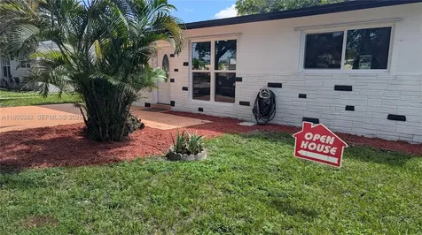 3601 N 72nd Avenue Hollywood FL 33024