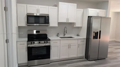 3601 N 72nd Avenue Hollywood FL 33024
