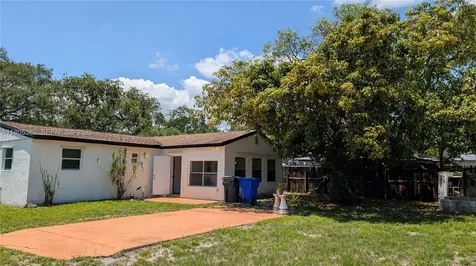 3601 N 72nd Avenue Hollywood FL 33024