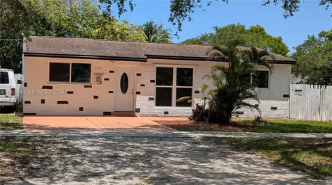 3601 N 72nd Avenue Hollywood FL 33024