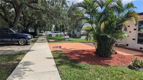 3601 N 72nd Avenue Hollywood FL 33024