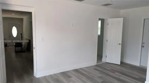 3601 N 72nd Avenue Hollywood FL 33024