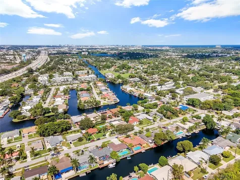 2828 Cleveland Street Hollywood FL 33020