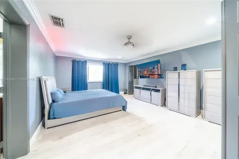 18201 NW 16th Street Pembroke Pines FL 33029