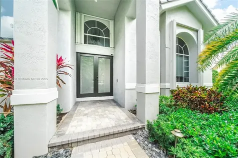 18201 NW 16th Street Pembroke Pines FL 33029