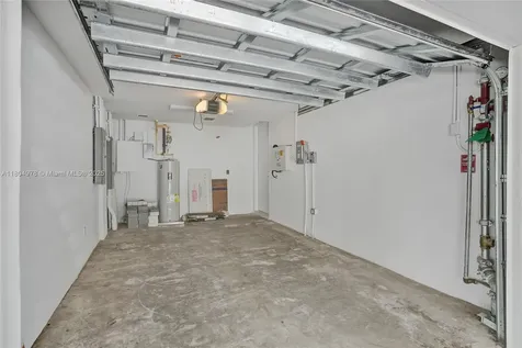 3750 Yacht Club Drive Aventura FL 33180