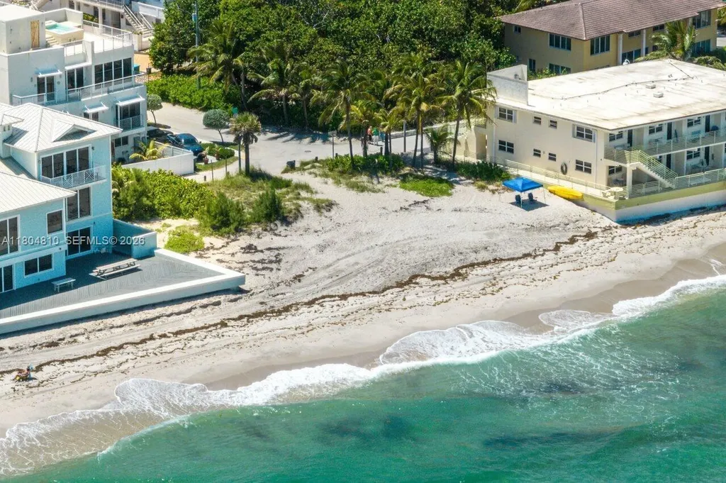 5515 N Surf Road Hollywood FL 33019