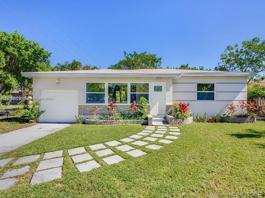 1231 N 16th Court Hollywood FL 33020