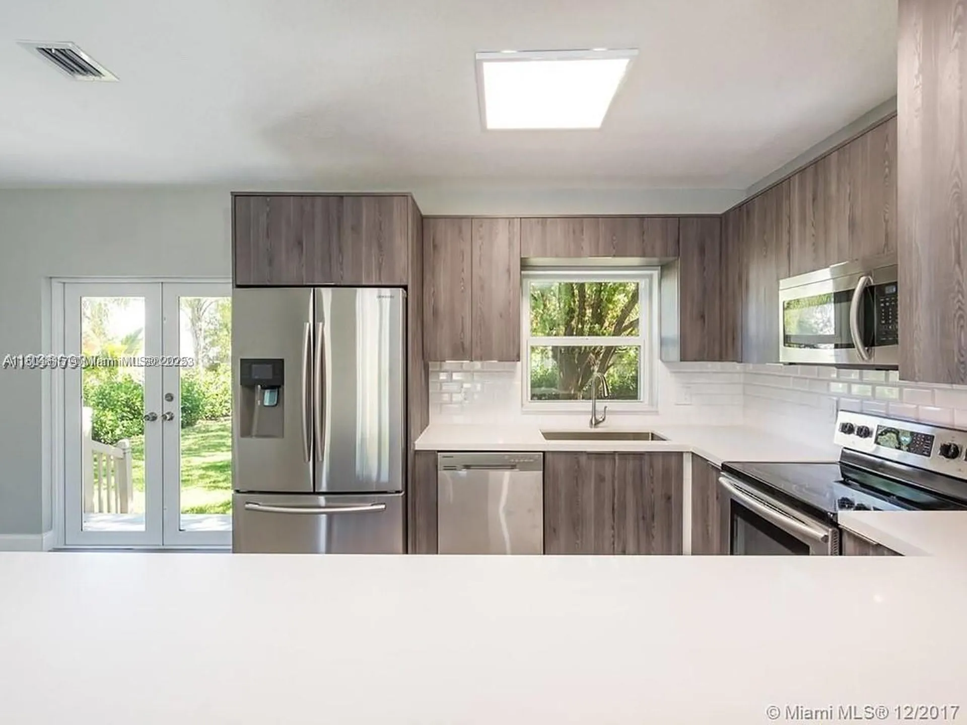 1231 N 16th Court Hollywood FL 33020