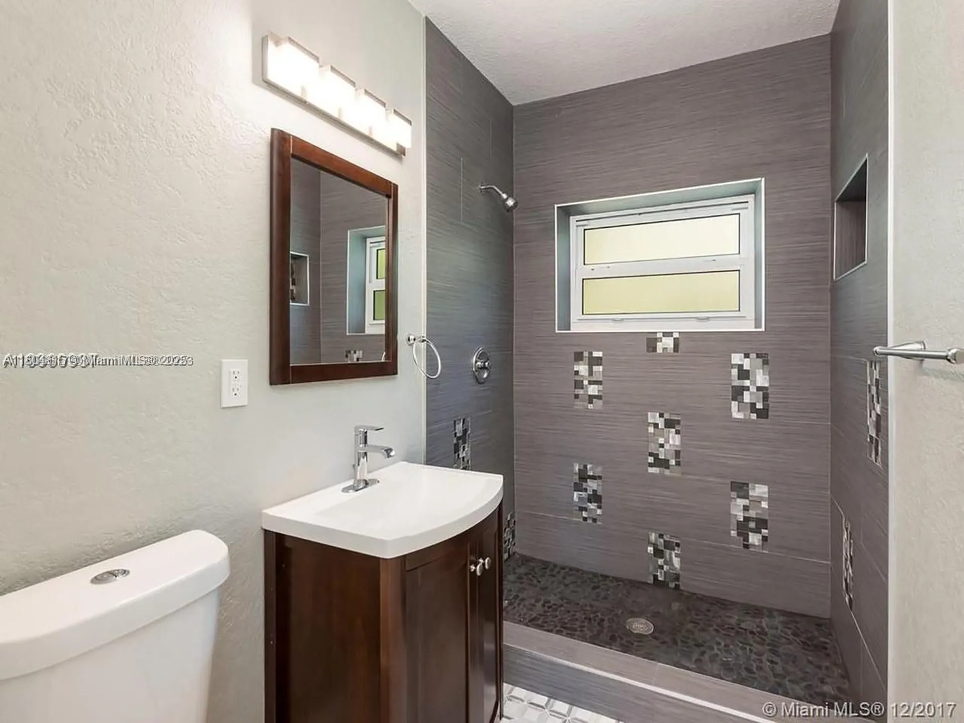 1231 N 16th Court Hollywood FL 33020