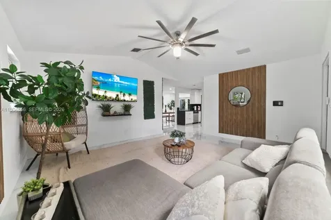 1631 N 29th Court Hollywood FL 33020