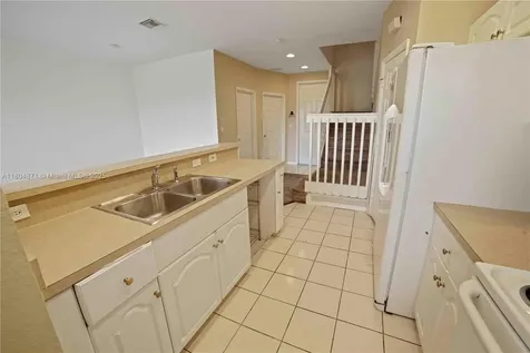 1959 SW 60th Avenue North Lauderdale FL 33068