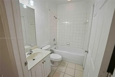 1959 SW 60th Avenue North Lauderdale FL 33068