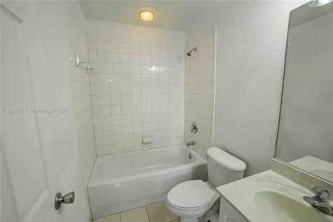 1959 SW 60th Avenue North Lauderdale FL 33068