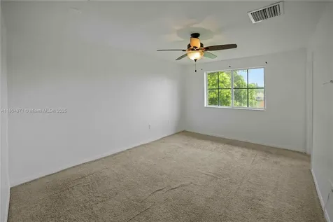 1959 SW 60th Avenue North Lauderdale FL 33068