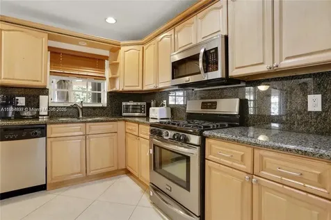 13833 NW 22nd Street Sunrise FL 33323