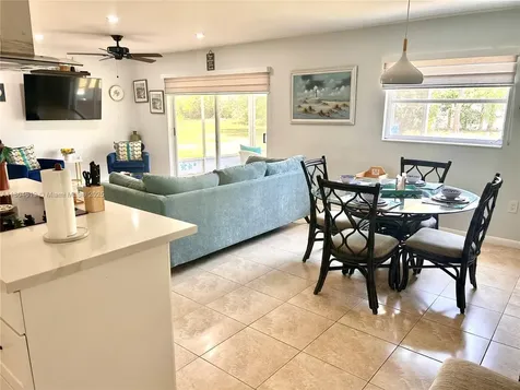 818 Lake Mcgregor Drive Fort Myers FL 33919