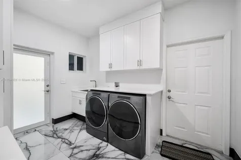 5121 SW 210th Terrace Southwest Ranches FL 33332