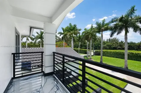 5121 SW 210th Terrace Southwest Ranches FL 33332