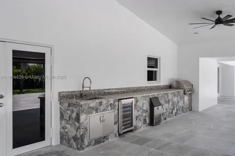 5121 SW 210th Terrace Southwest Ranches FL 33332
