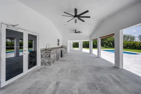 5121 SW 210th Terrace Southwest Ranches FL 33332