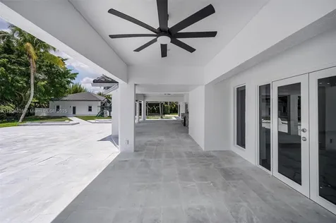 5121 SW 210th Terrace Southwest Ranches FL 33332