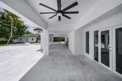 5121 SW 210th Terrace Southwest Ranches FL 33332