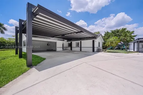 5121 SW 210th Terrace Southwest Ranches FL 33332