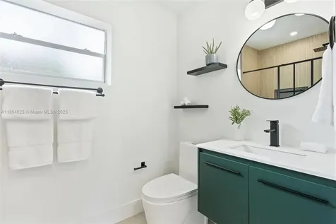6845 SW 12th Street Pembroke Pines FL 33023
