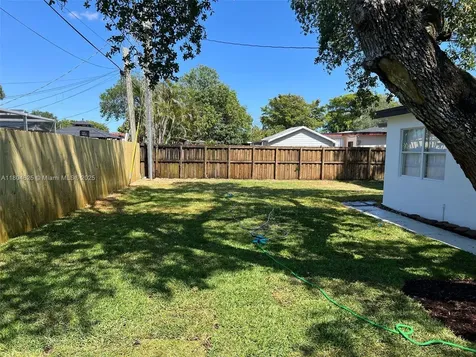 6845 SW 12th Street Pembroke Pines FL 33023