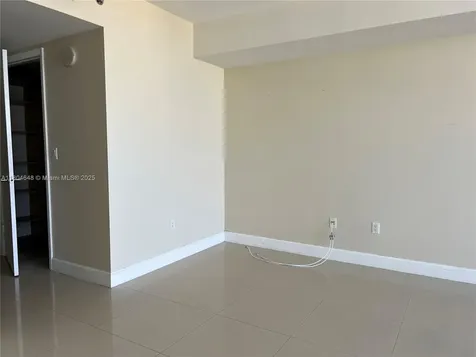 1800 S Ocean Drive Hallandale Beach FL 33009
