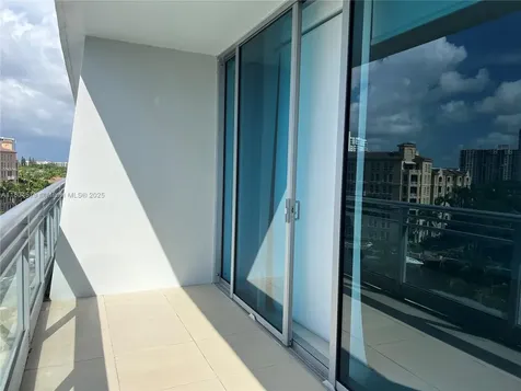 2950 NE 188th Street Aventura FL 33180