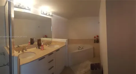 16699 Collins Avenue Sunny Isles Beach FL 33160