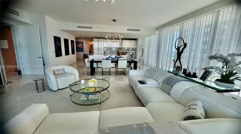 10201 Collins Avenue Bal Harbour FL 33154