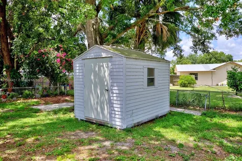 1221 Melody Lane Sebring FL 33872