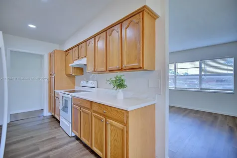 1221 Melody Lane Sebring FL 33872