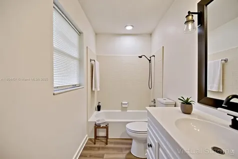1221 Melody Lane Sebring FL 33872