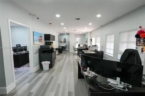 8125 SW 120th Street Pinecrest FL 33156