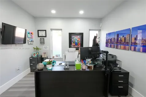 8125 SW 120th Street Pinecrest FL 33156