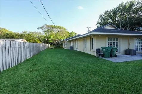 8125 SW 120th Street Pinecrest FL 33156