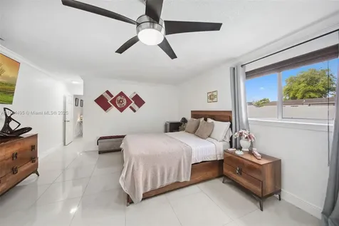 17930 NW 85th Avenue Hialeah FL 33015