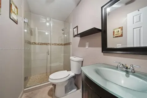 17930 NW 85th Avenue Hialeah FL 33015