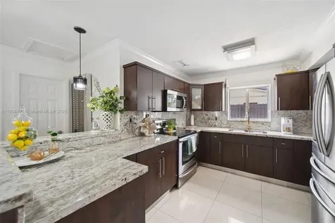 17930 NW 85th Avenue Hialeah FL 33015