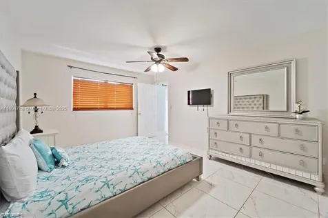 118 SE 46th Terrace Cape Coral FL 33904