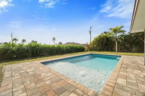 118 SE 46th Terrace Cape Coral FL 33904