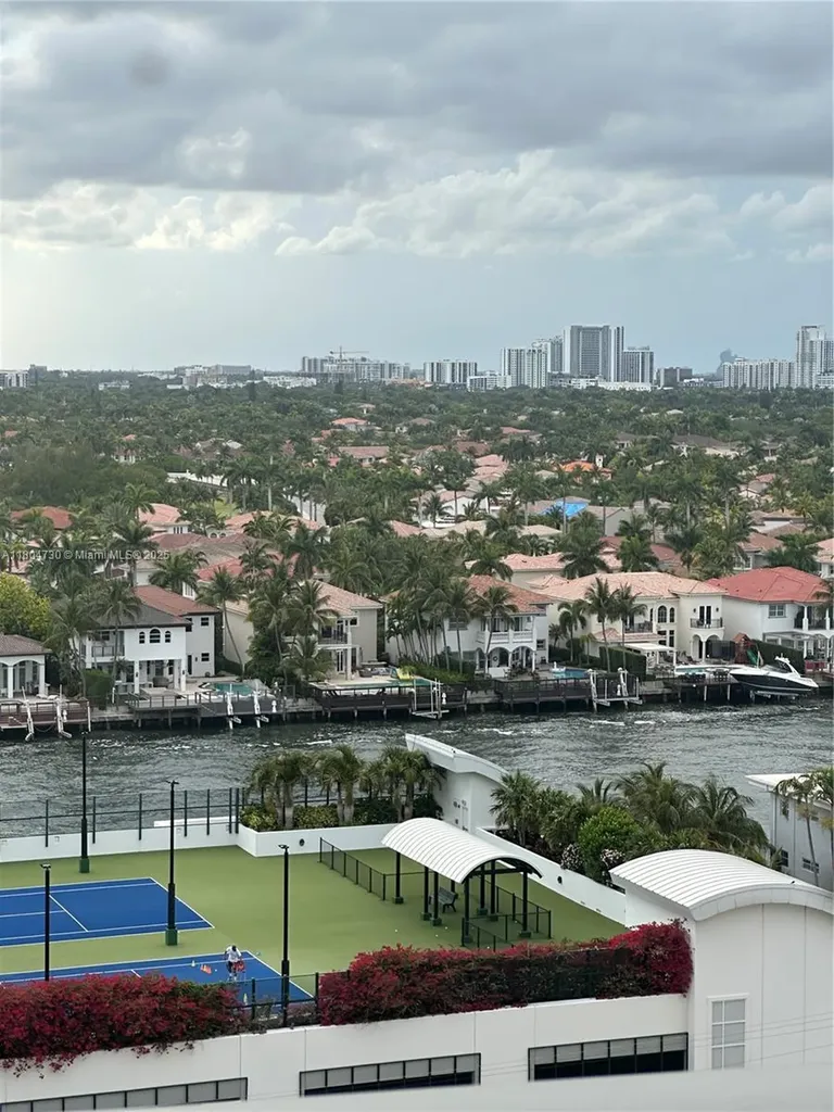 2501 S Ocean Drive Hollywood FL 33019