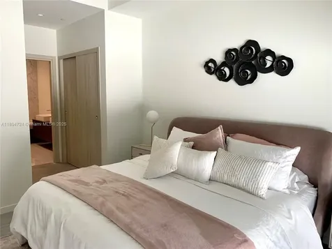 1000 Brickell Plaza Miami FL 33131